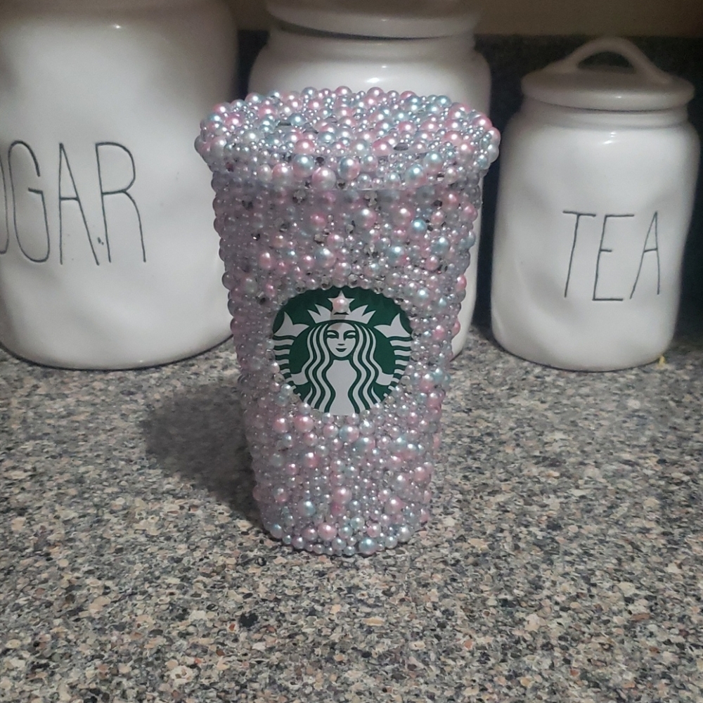 Grande size pearl and rhinestone tumbler